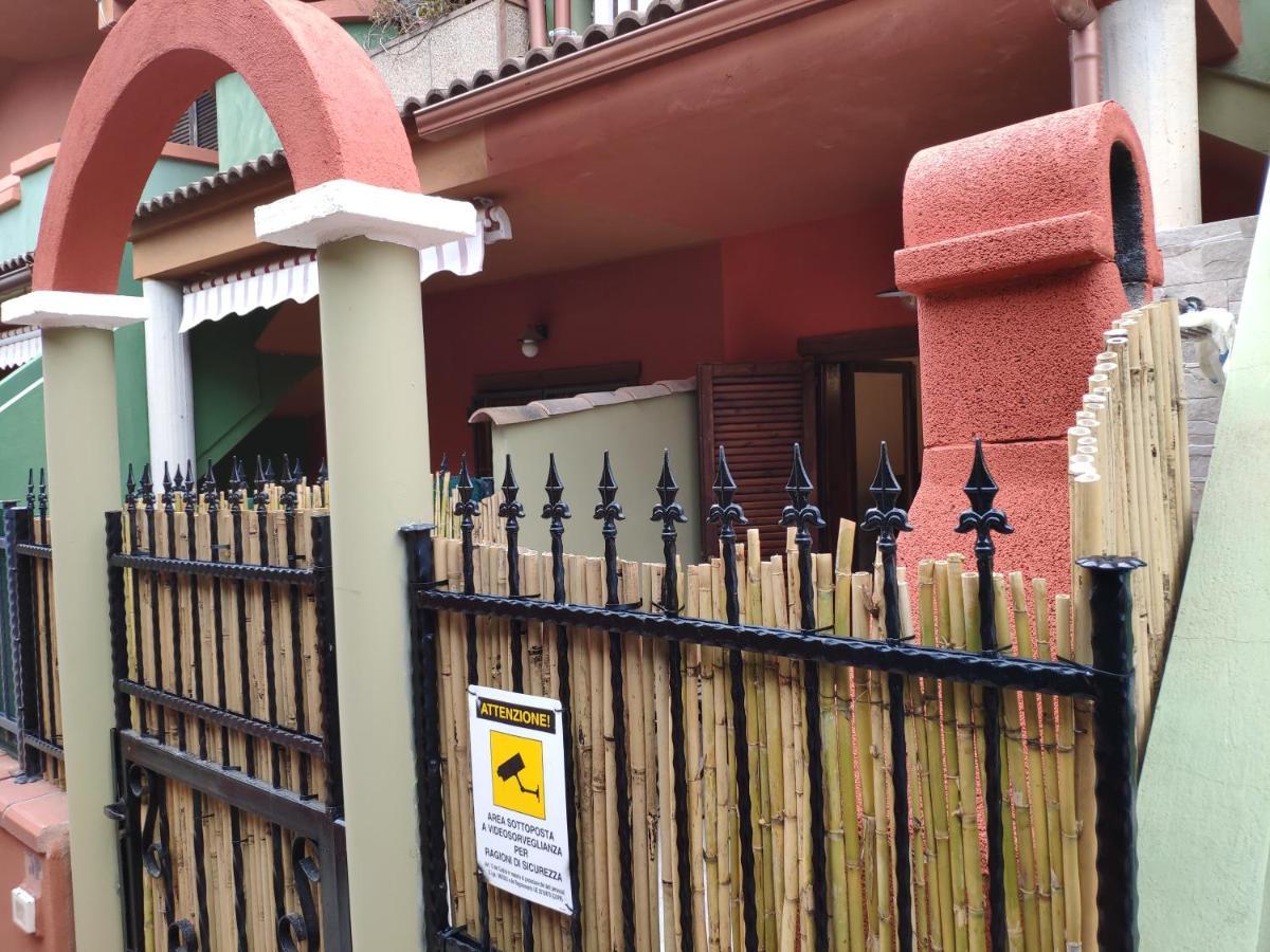 La Casa Dei Poeti Villa Villasimius Luaran gambar